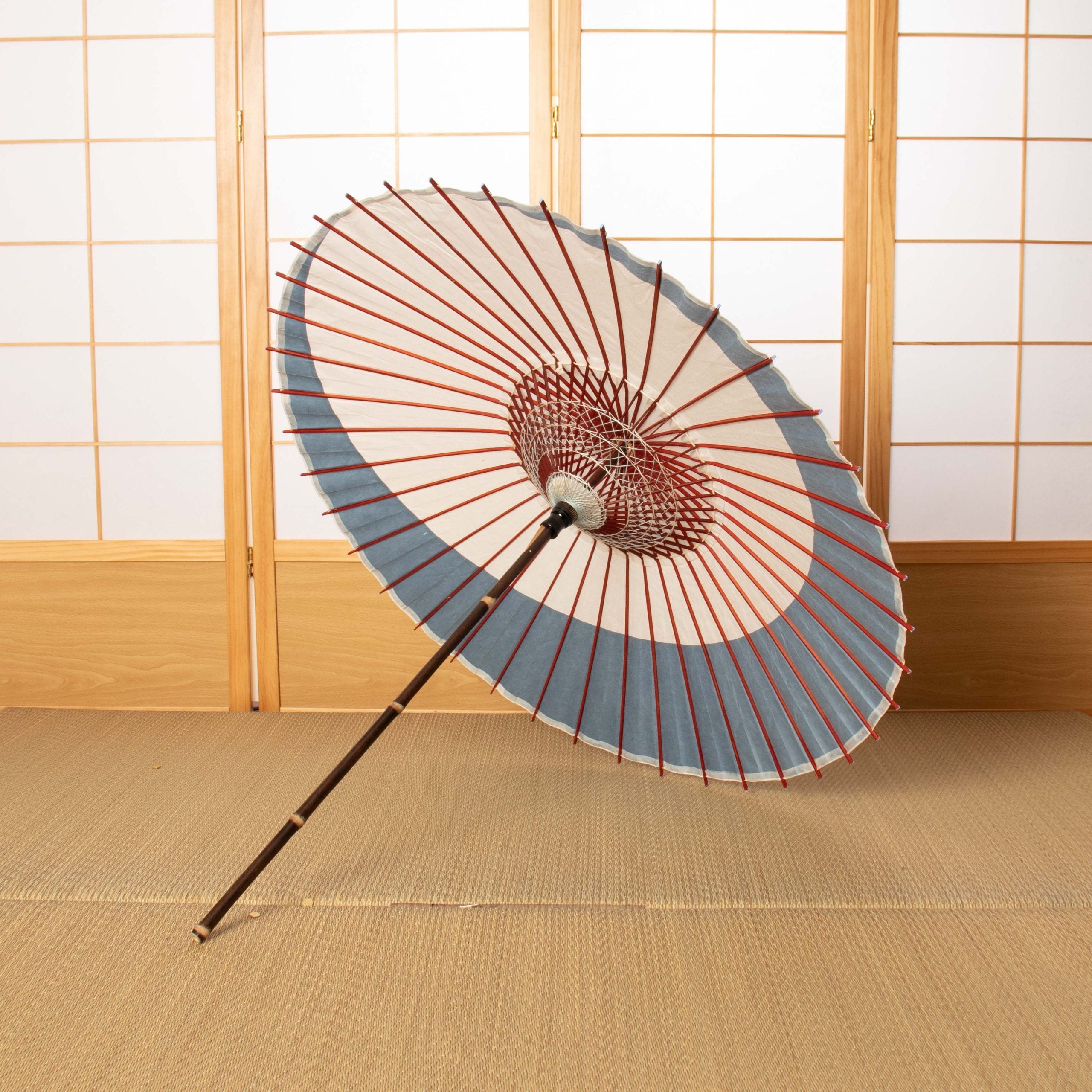 Blue Moon / High-quality Tsukiyakko / Japanese Black Bamboo Parasol