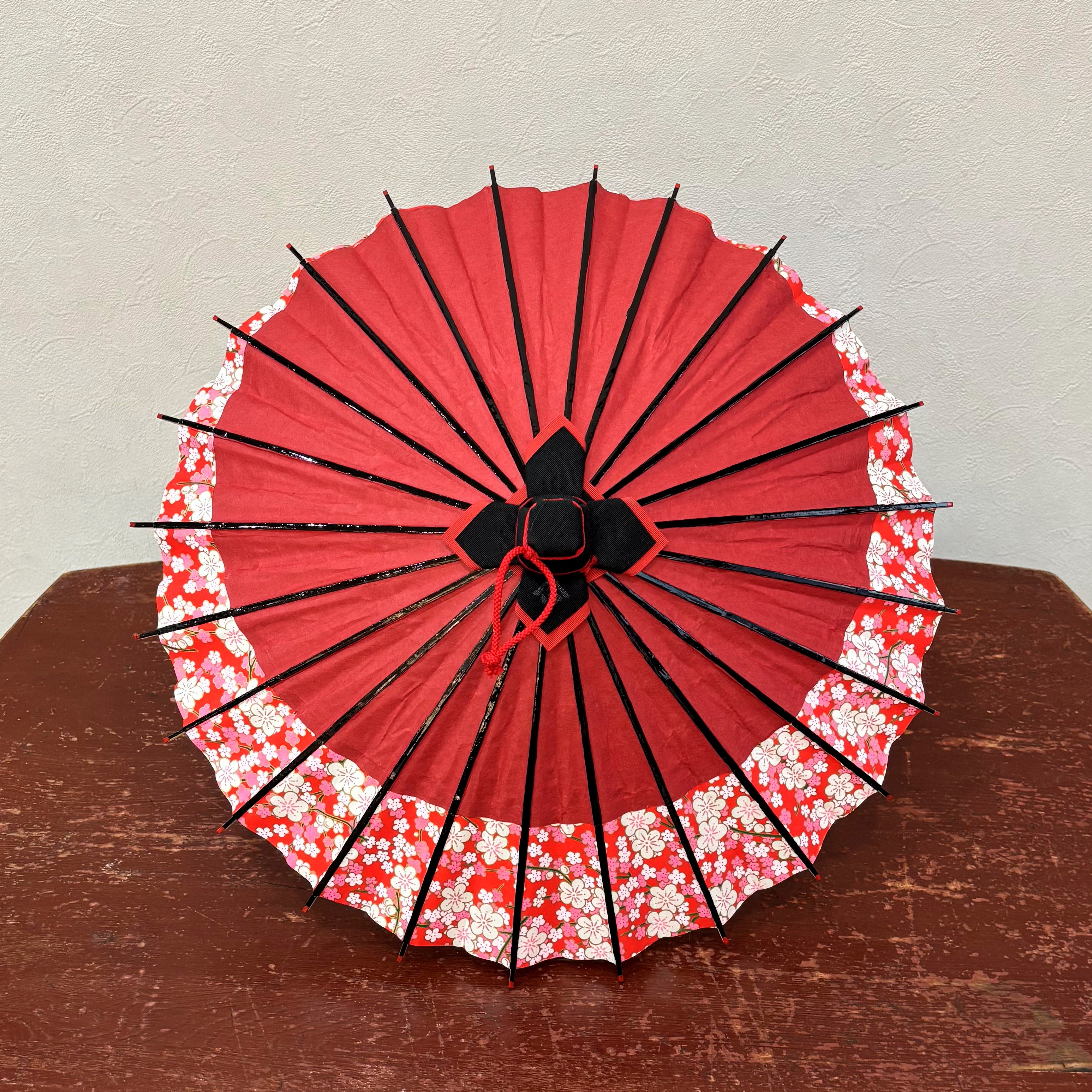 姫和傘 大寸『紅月に梅の花』