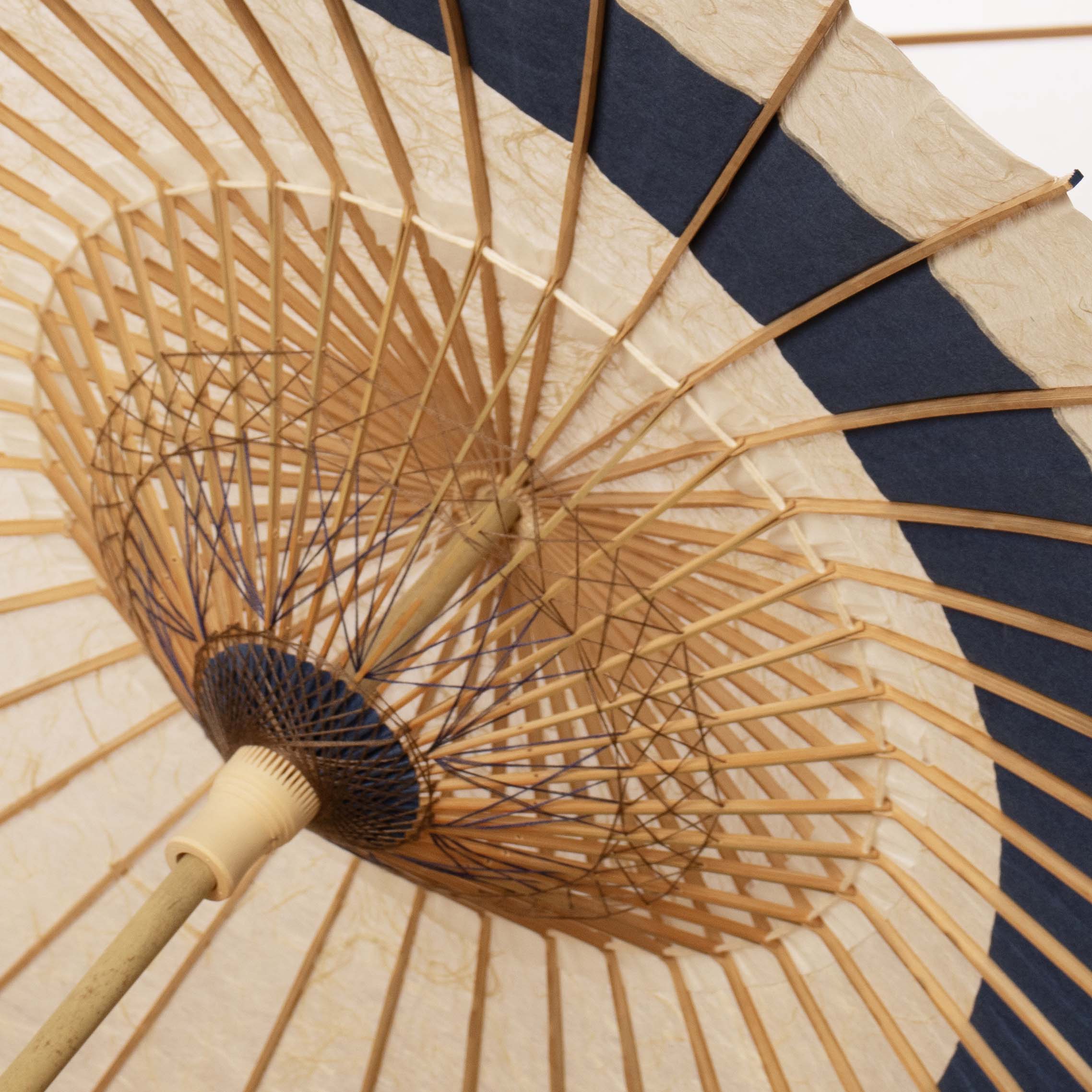落水重ね 『三日月奴』青海波 藍紗