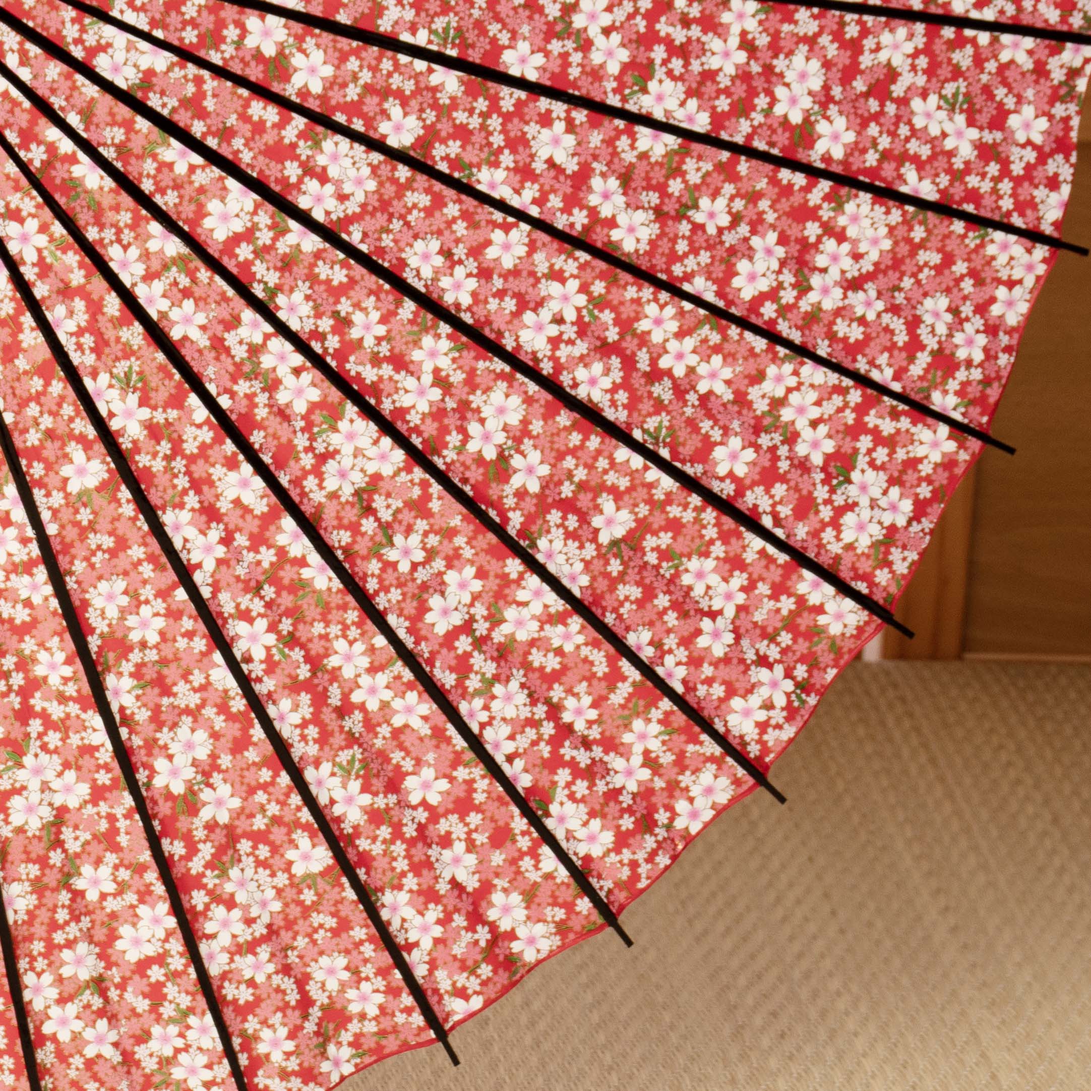 Black bamboo Japanese parasol, Kyo-Yuzen "Sakura Weather/Red"